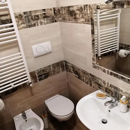 Piazza Vecchia 3* Scanno