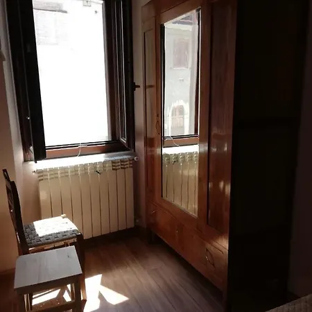 Piazza Vecchia 3*