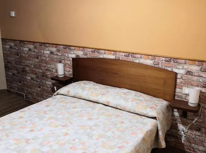 Piazza Vecchia Сканно