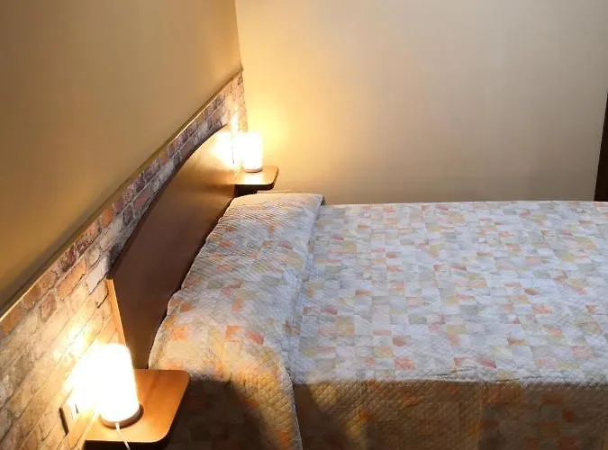 Гостевой дом Piazza Vecchia Сканно