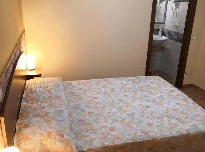 Piazza Vecchia 3* Сканно