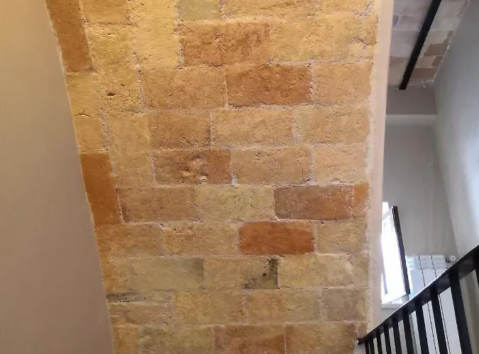 Piazza Vecchia 3* Сканно